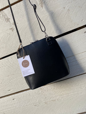 Small leather bag